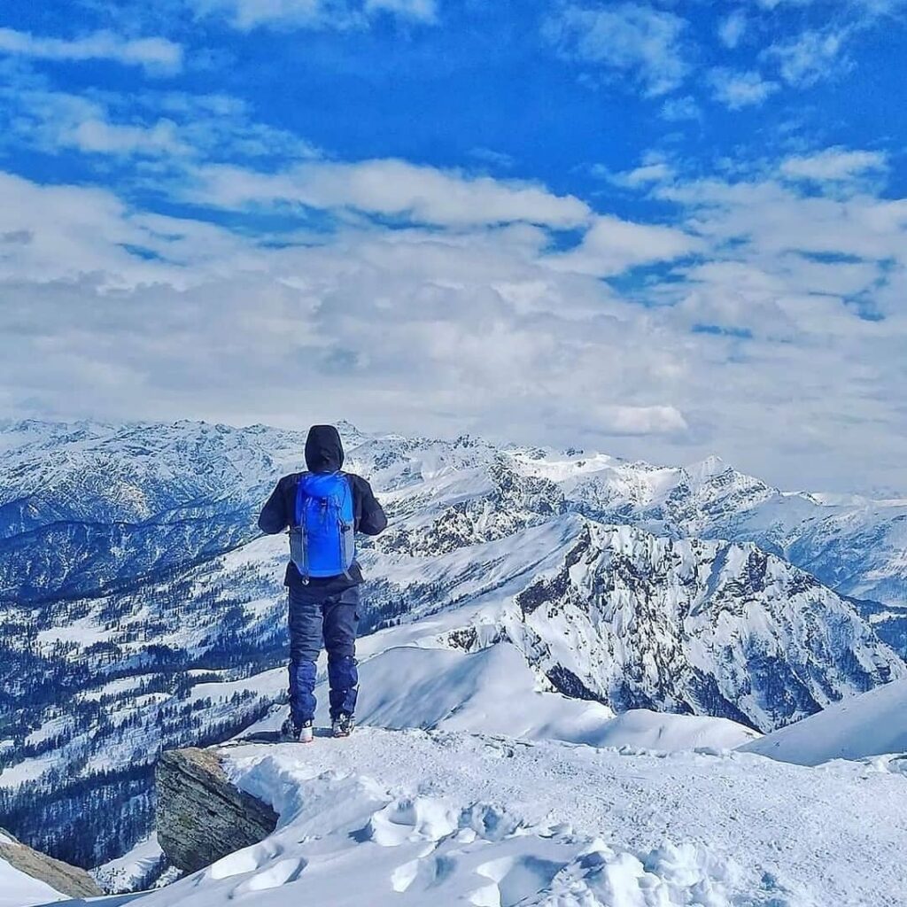 Kedarkantha Trek Summit